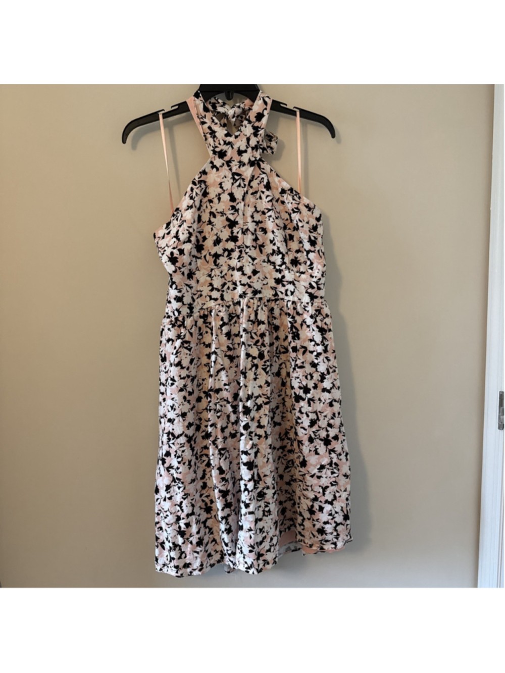 BCBGMaxAzria Women’s Halter Dress Size 14 Floral Lined Knee Length Spring Summer